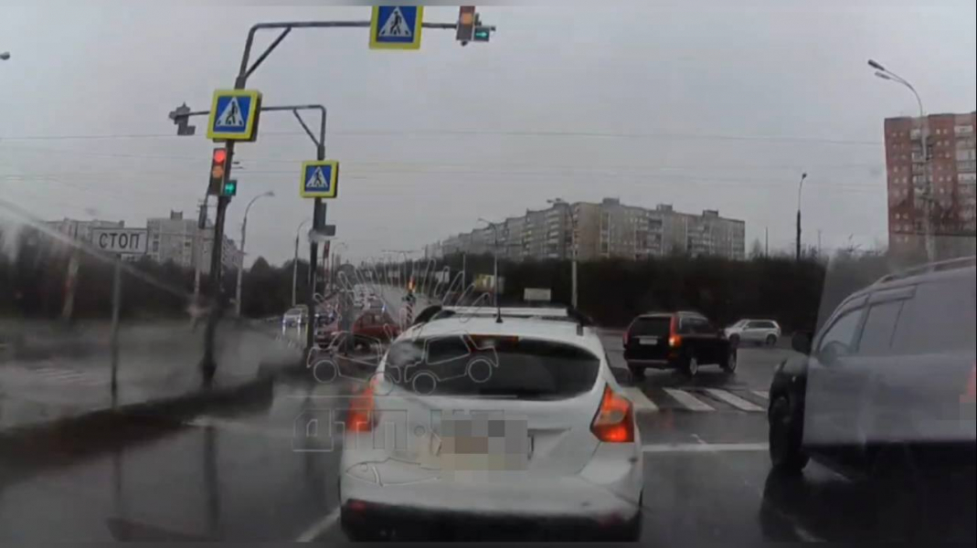 Опасный маневр в Мурманске Дорога