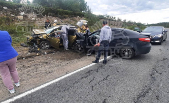 В жутком ДТП на трассе в Мурманской области пострадали 4 человека ДТП