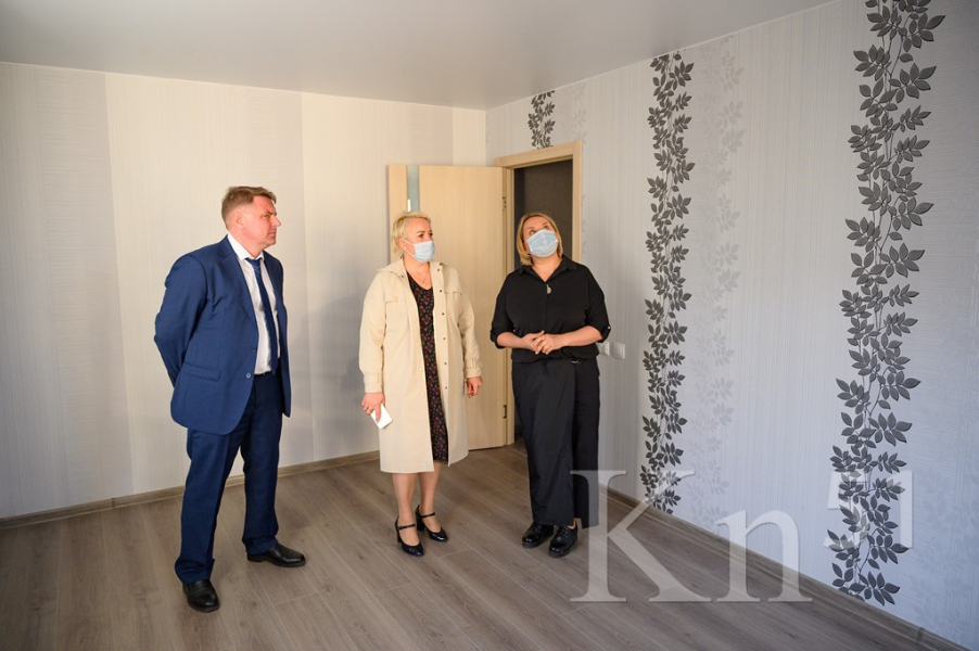 Более 11 млн рублей и три квартиры получила Печенгская ЦРБ от Кольской ГМК Квартира