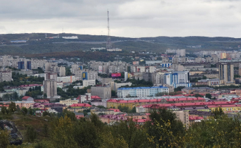 В Мурманске резко выросли цены на жилье Панорама города Мурманск: здания, дома, улицы