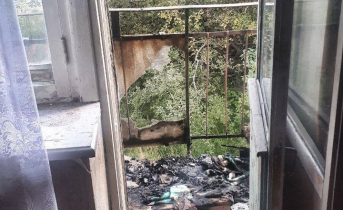 В Мурманской области северян спасли от огня Квартира