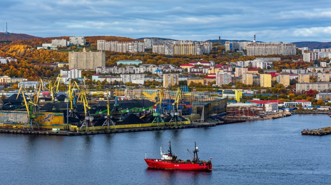 Город