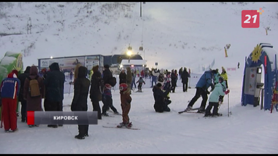 Мурманская область вошла в десятку лучших курортов Лыжники
