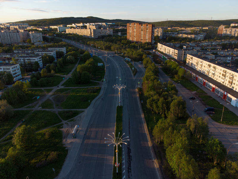 В Мурманске водитель сбил подростка на пешеходном переходе Город