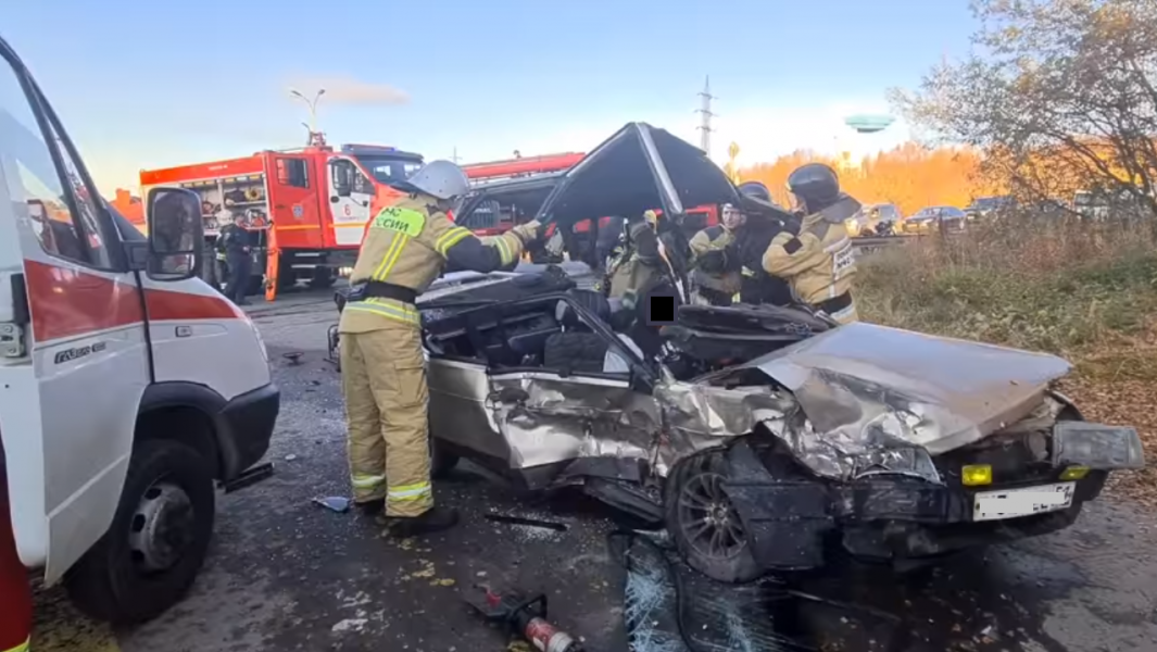 Последствия страшной аварии в Мурманской области попали на видео ДТП