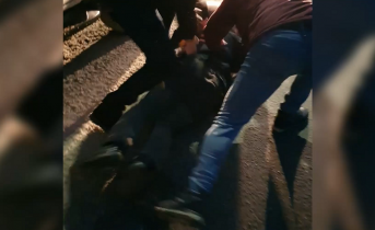 Задержание опасного преступника в Мурманске попало на видео Задержание