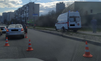В результате ДТП в Мурманске госпитализировали велосипедиста ДТП