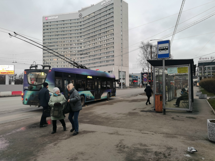 Троллейбус