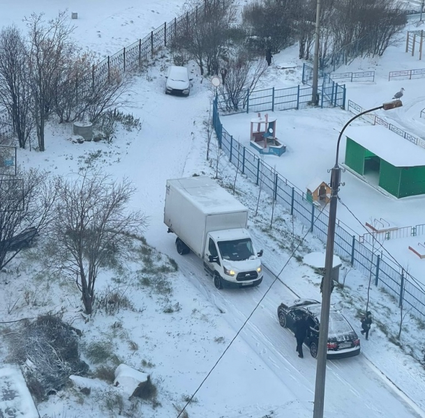 Возмущенные северяне обратились к водителям Мурманска Парковка
