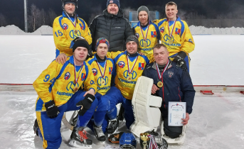 Сборная Кольской ГМК стала чемпионом Мончегорска по хоккею с мячом Сборная Кольской ГМК стала чемпионом Мончегорска по хоккею с мячом