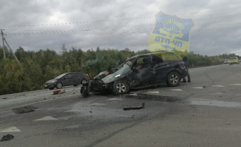 По дороге в мурманский аэропорт произошло страшное ДТП ДТП
