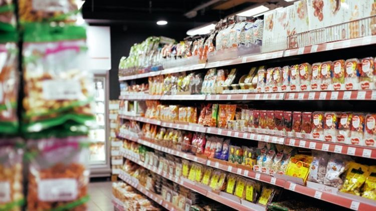 После закрытия магазина крупной торговой сети в Мурманской области появился новый супермаркет Супермаркет