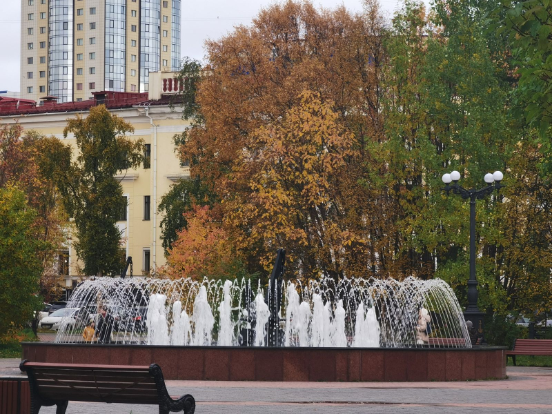 В Мурманске состоялся митинг-концерт «Своих не бросаем!» В Мурманске состоялся митинг-концерт «Своих не бросаем!»