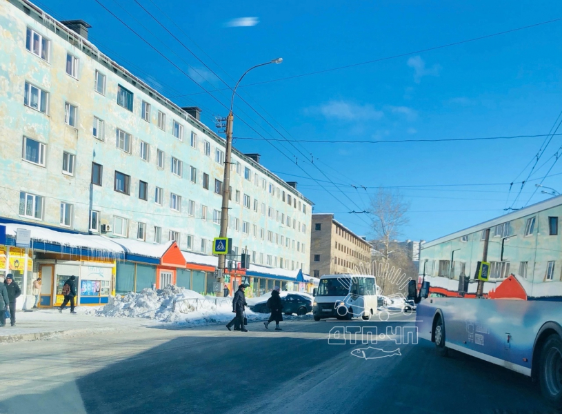 Неработающий светофор Улица