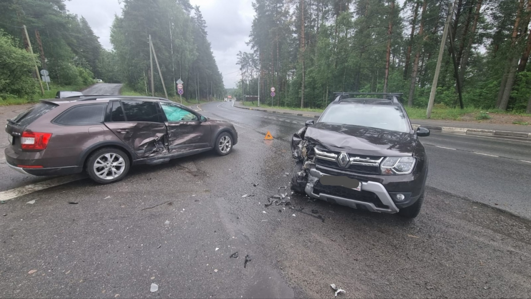 Мурманчанин пострадал в серьезном ДТП в Карелии Авария в Карелии