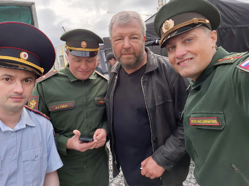 Мурманчане приняли участие в киносъемках с известным актером Киносъемки