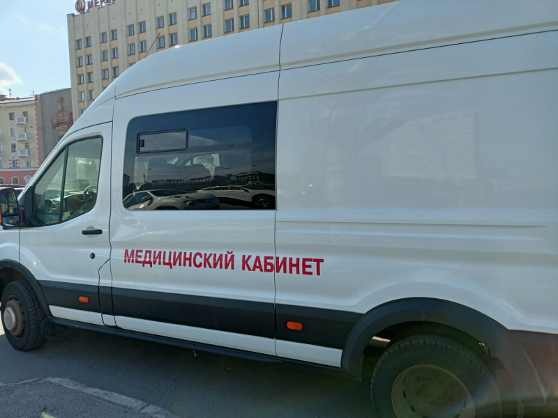 В Мурманске на Пяти Углах работают врачи Медицинский кабинет