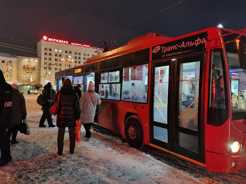 Троллейбус
