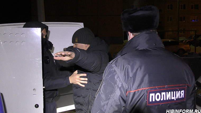 В Мурманской области водитель попал в ДТП и уснул за рулем сразу после аварии ДТП