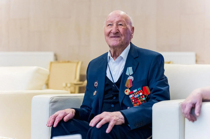 100-летний ветеран из Заполярья посетил место, где встретил День Победы Ветеран