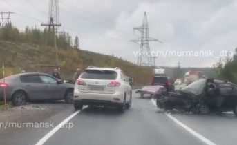 В аварии в Мурманской области погиб человек Авария