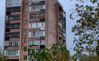 Стала известна стоимость самой дешевой квартиры в Мурманске Дом