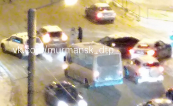 В Мурманске затруднено движение из-за ДТП ДТП
