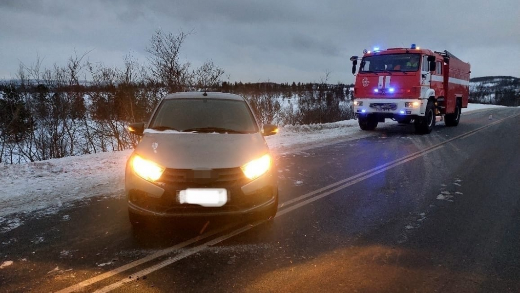 Два человека погибли, четыре пострадали: серия происшествий произошла в Мурманской области ДТП