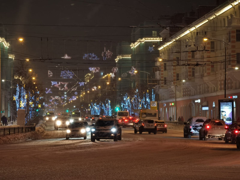 Мурманчанка оказалась в полиции из-за бинокля и колготок Мурманск