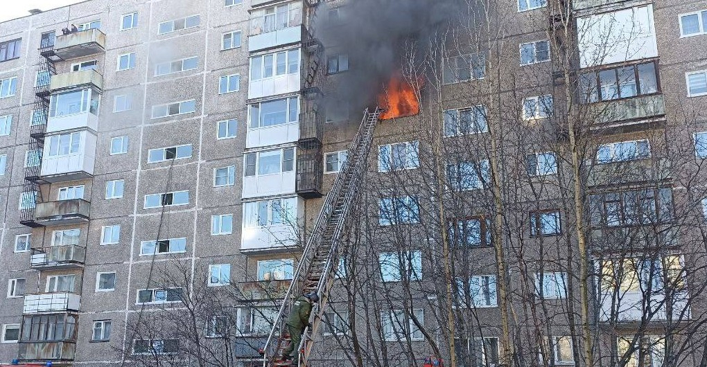 Северянин боролся за жизнь и погиб в пожаре в Мурманске