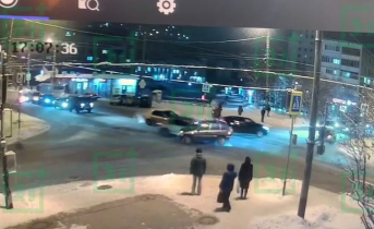 Момент ДТП в центре Мурманска попал на видео ДТП