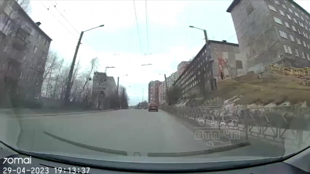 Неприятный инцидент в Мурманске Дорога