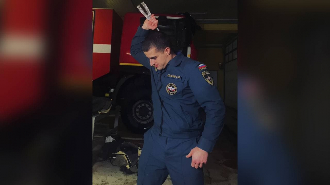 Видео с мурманскими пожарными набирает популярность в соцсетях Пожарные