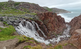 В Териберке закрыли проезд к водопадам Териберка водопад