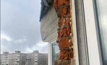 Северяне пожаловались на рушащийся дом в Мурманске рушится дом в Мурманске