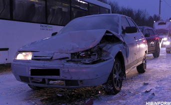 Момент массовой аварии на трассе в Мурманской области попал на видео ДТП